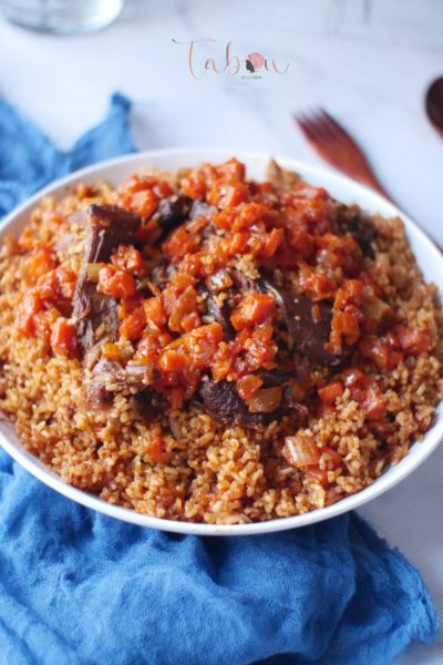 Thiebou yapp bou xonq riz rouge sénégalais à la viande Tabou en cuisine